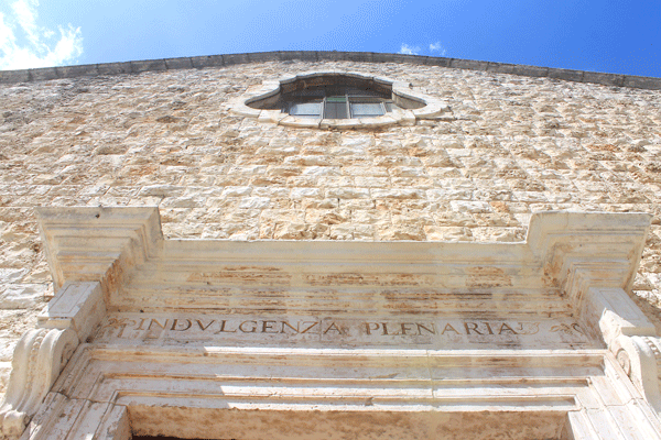 The front facade of the church of the Madonna del Carmine