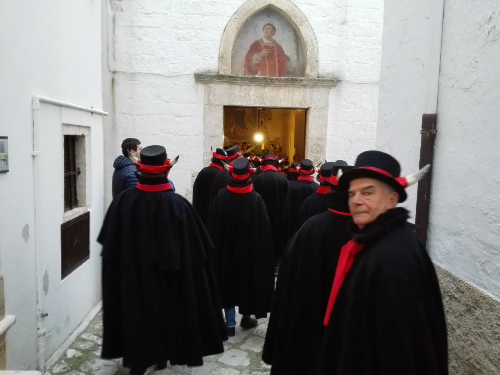 ingresso chiesa santo stefano piccolo